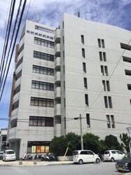 琉球新報開発ビルの物件外観写真